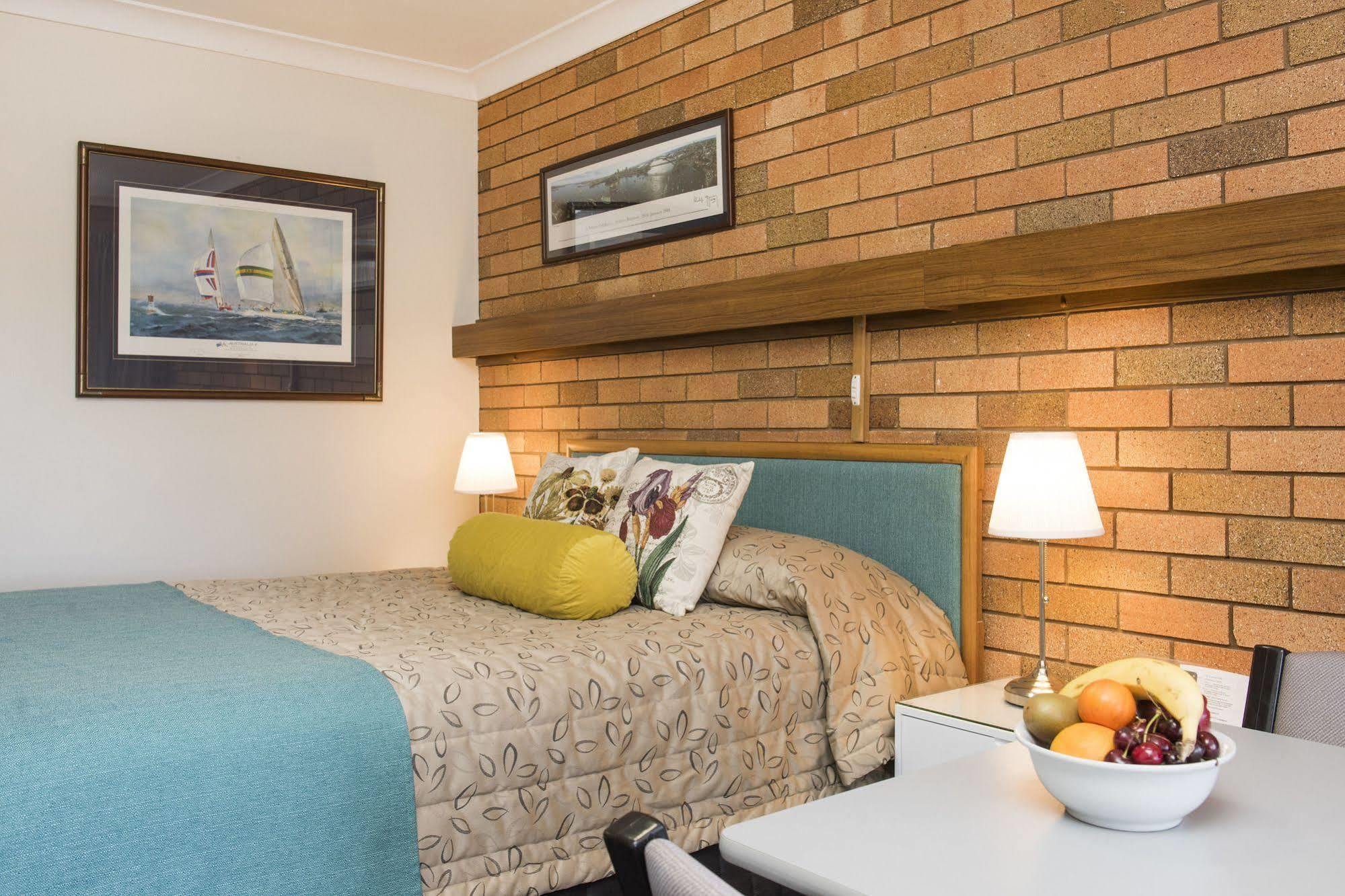 Ningana Motel Маджі Екстер'єр фото